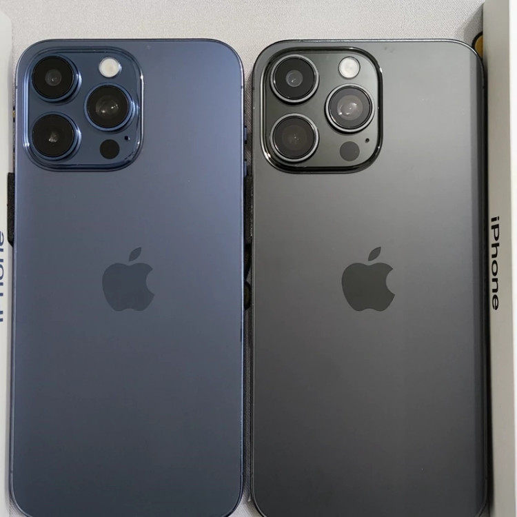 گوشی طرح اپل iphone 15 pro max حافظه داخلی 128 گیگ و رم 8 گیگابایت